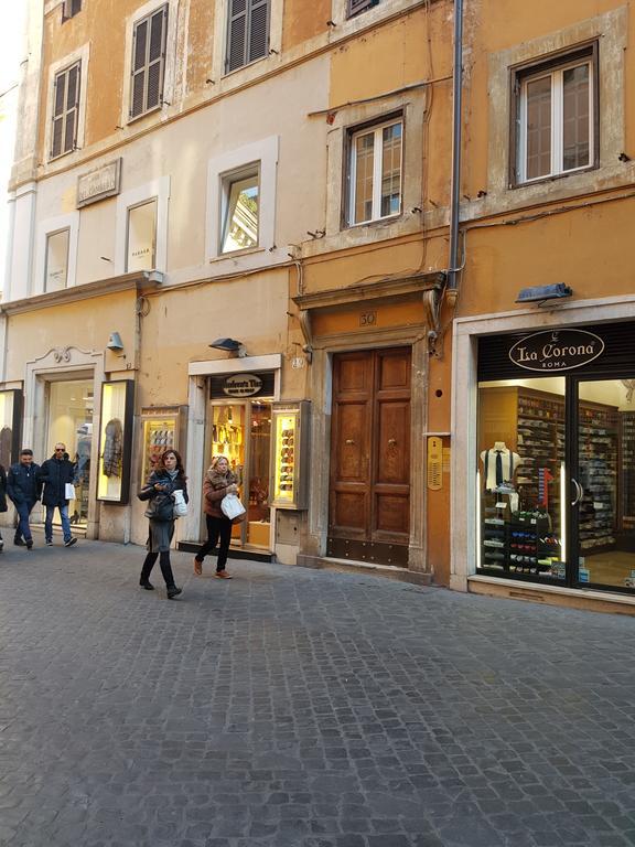 Living Rhome-Spanishsteps Rome Bagian luar foto